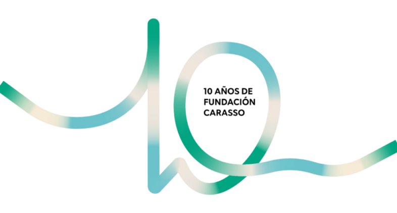 10aniversario-fundacioncarasso-mesa-de-trabajo-1-copia-photoroom-990x530